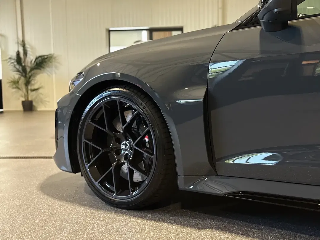 Audi RS5 2.9 TFSI PHEV quattro Avant - Thumbnail 31