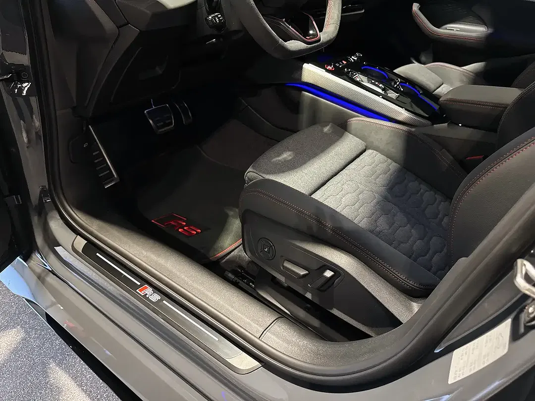 Audi RS5 2.9 TFSI PHEV quattro Avant - Thumbnail 37