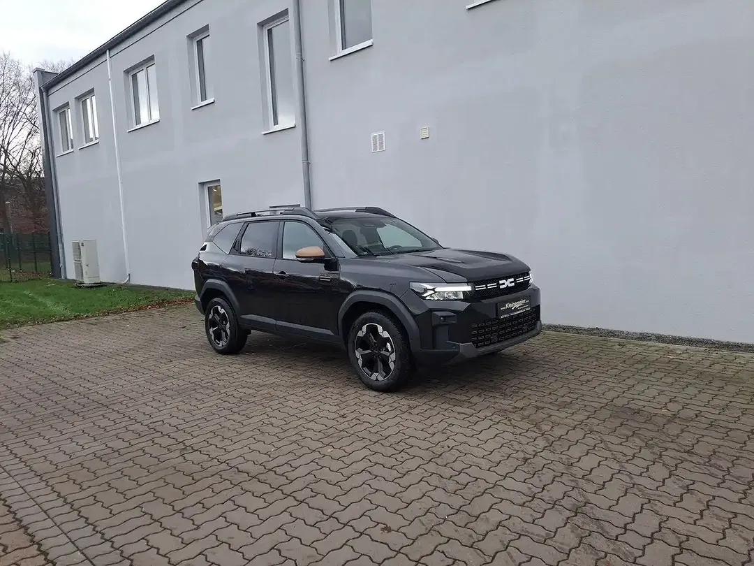 Dacia Bigster TCe 4x4 MHEV Extreme - Thumbnail 3