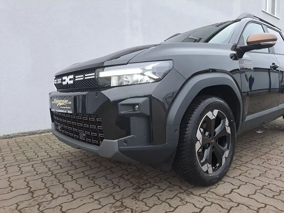 Dacia Bigster TCe 4x4 MHEV Extreme - Thumbnail 6