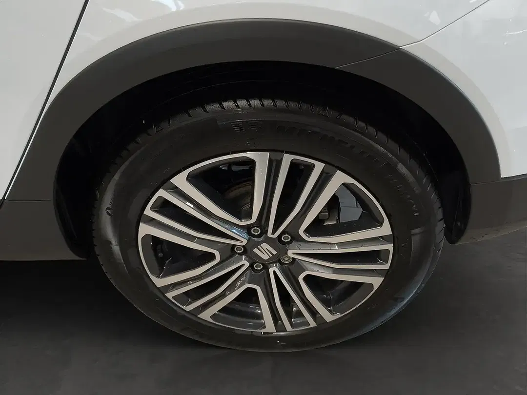 SEAT Arona 1.0 TSI DSG Style - Thumbnail 9