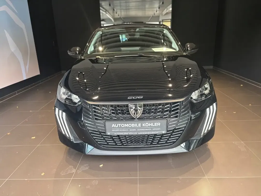 Peugeot 208 100 PureTech Active - Thumbnail 3