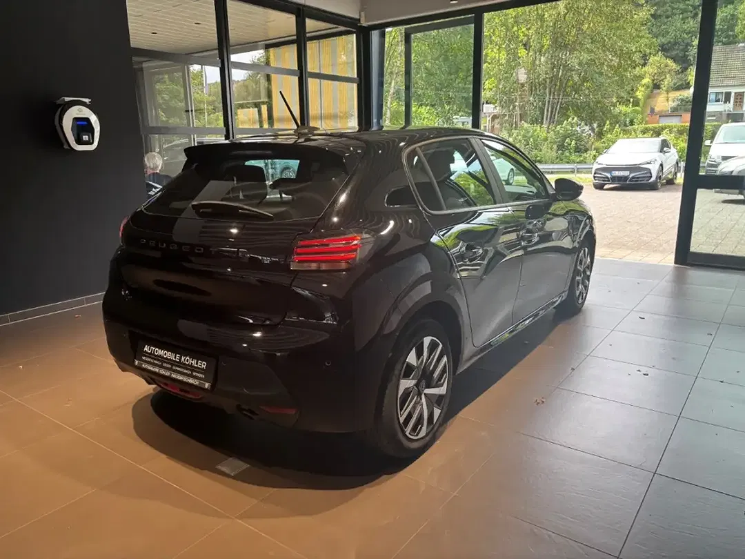 Peugeot 208 100 PureTech Active - Thumbnail 5