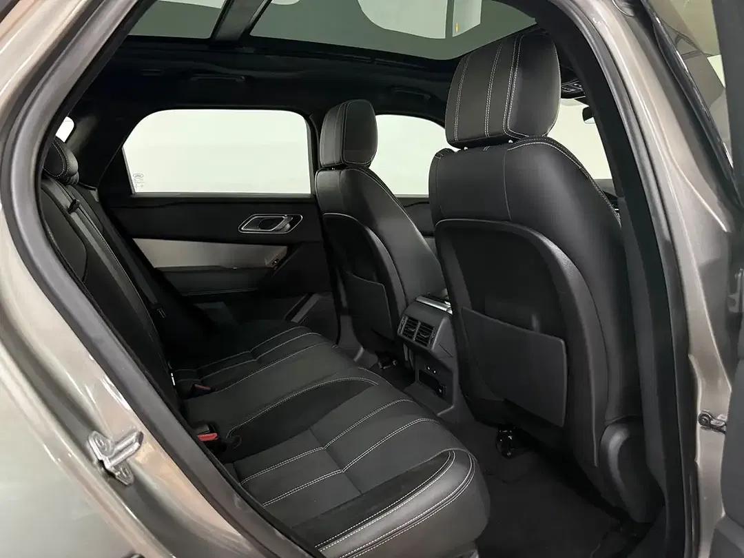 Land Rover Range Rover Velar Hybrid R-Dynamic - Thumbnail 13