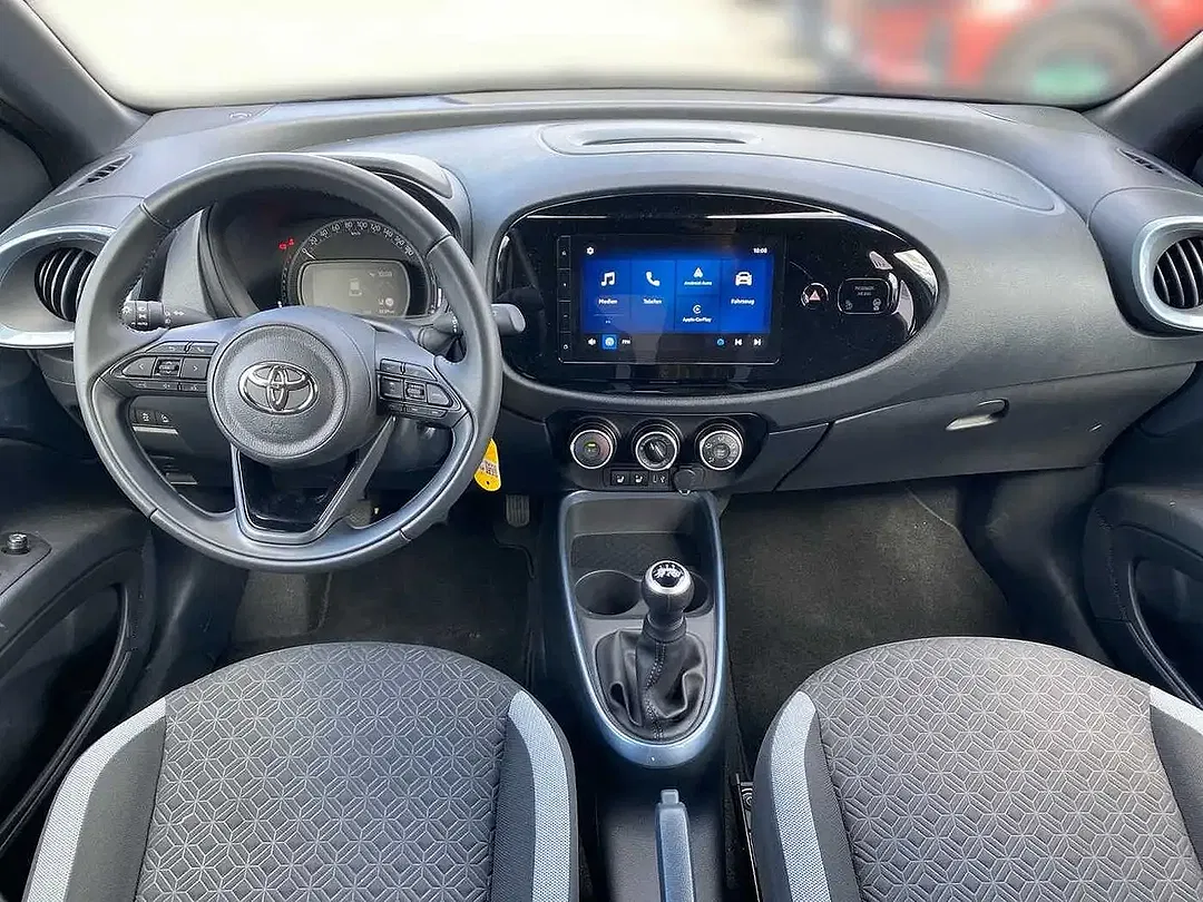 Toyota Aygo X Teamplayer - Thumbnail 8