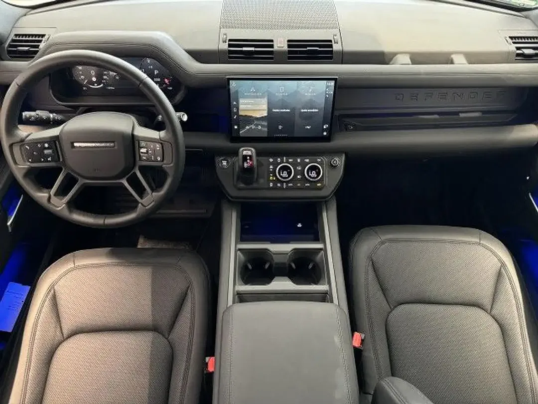 Land Rover Defender D250 4x4 90 X-Dynamic SE - Thumbnail 4