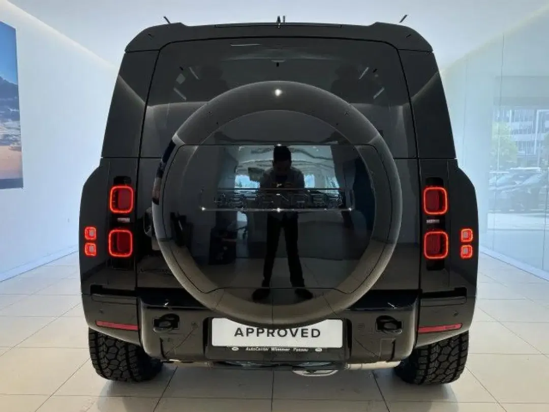 Land Rover Defender D250 4x4 90 X-Dynamic SE - Thumbnail 6
