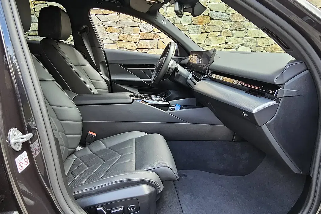 BMW 520 MHEV AUT Touring - Thumbnail 12