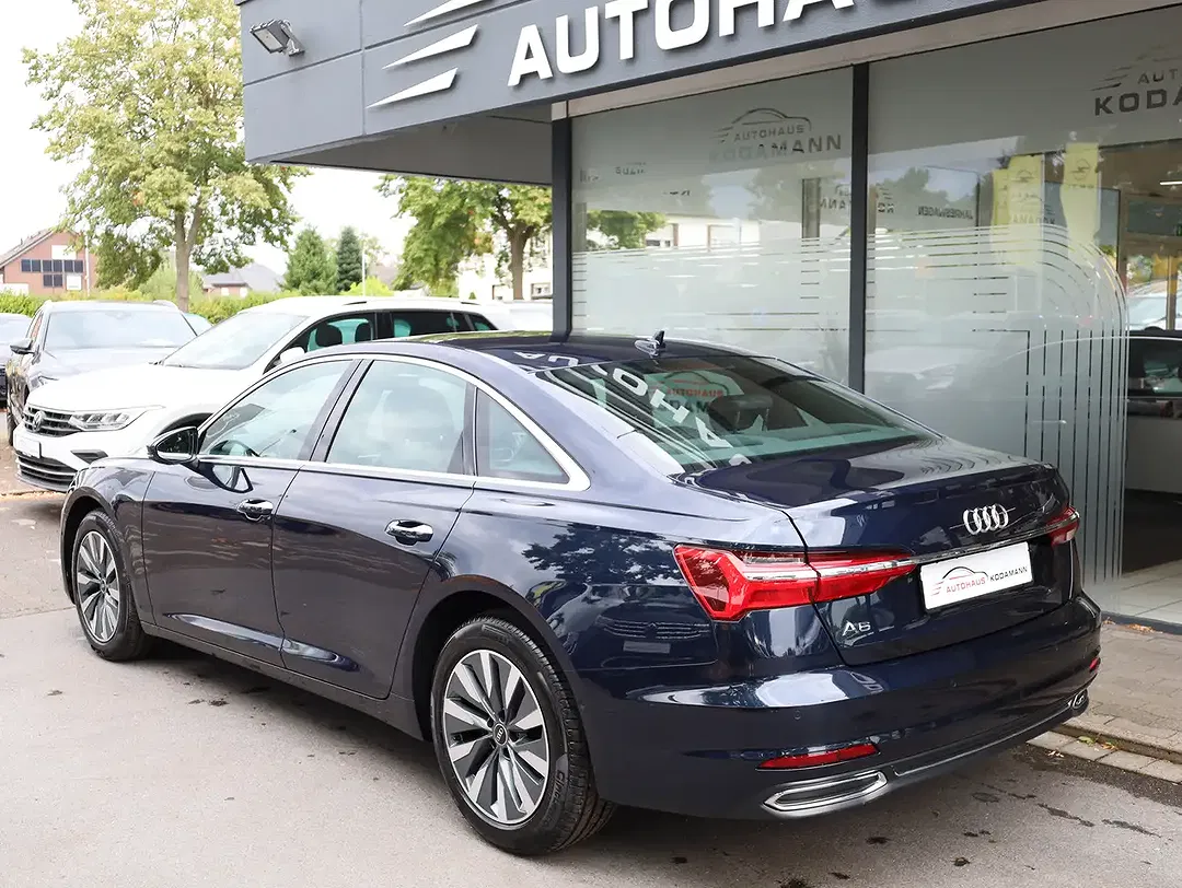 Audi A6 40 TDI design - Thumbnail 6