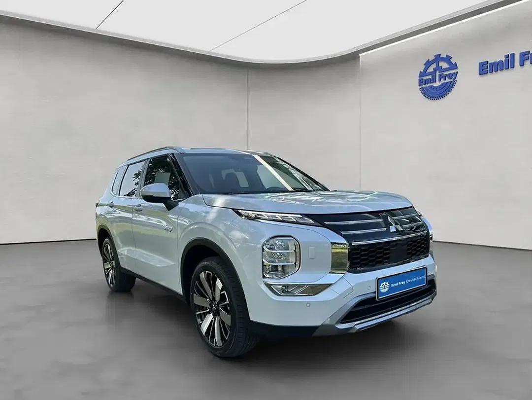 Mitsubishi Outlander 2.4 PHEV Hybrid 4WD Intro Edition - Thumbnail 8