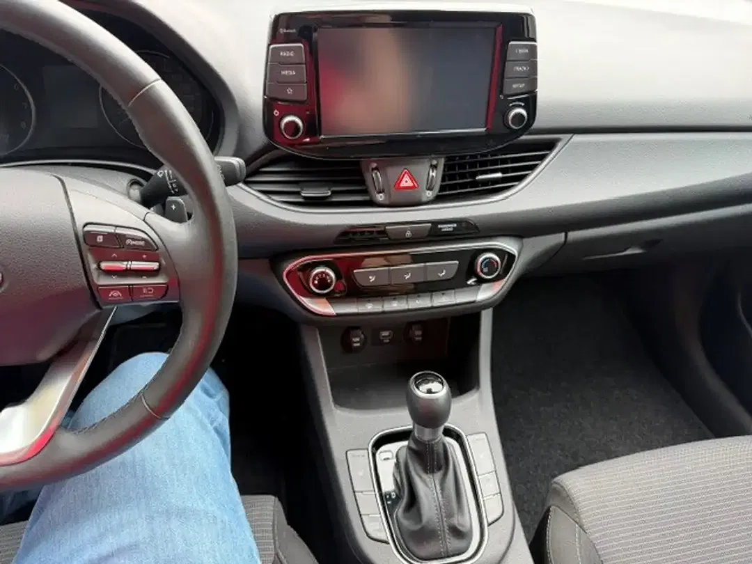 Hyundai i30 1.0 T-GDI MHEV DCT cw Select - Thumbnail 12