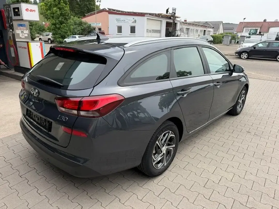 Hyundai i30 1.0 T-GDI MHEV DCT cw Select - Thumbnail 5