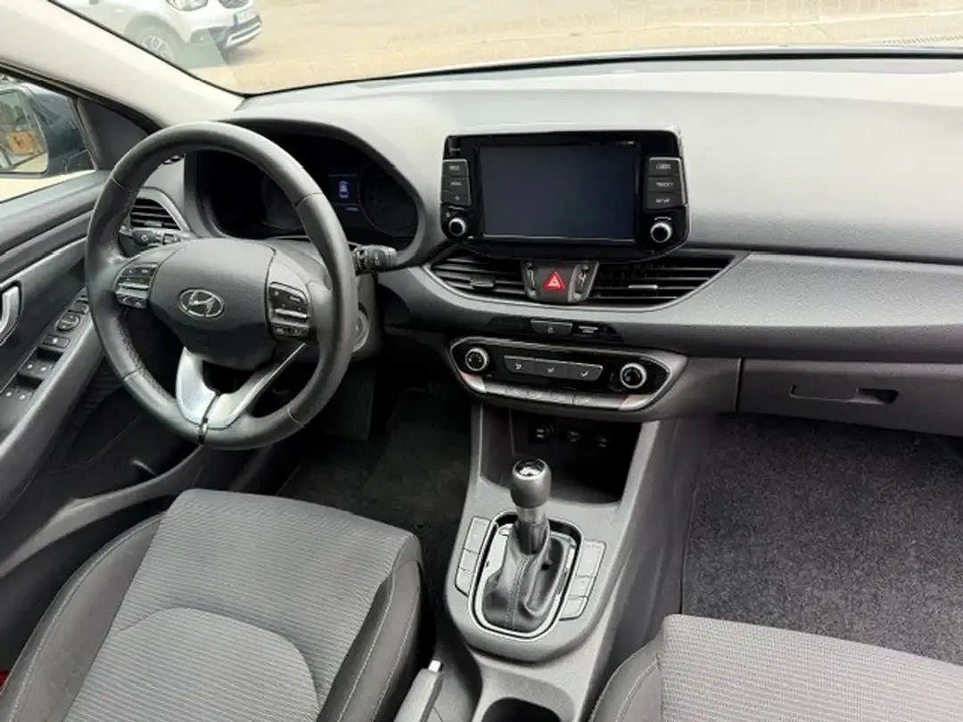 Hyundai i30 1.0 T-GDI MHEV DCT cw Select - Thumbnail 9