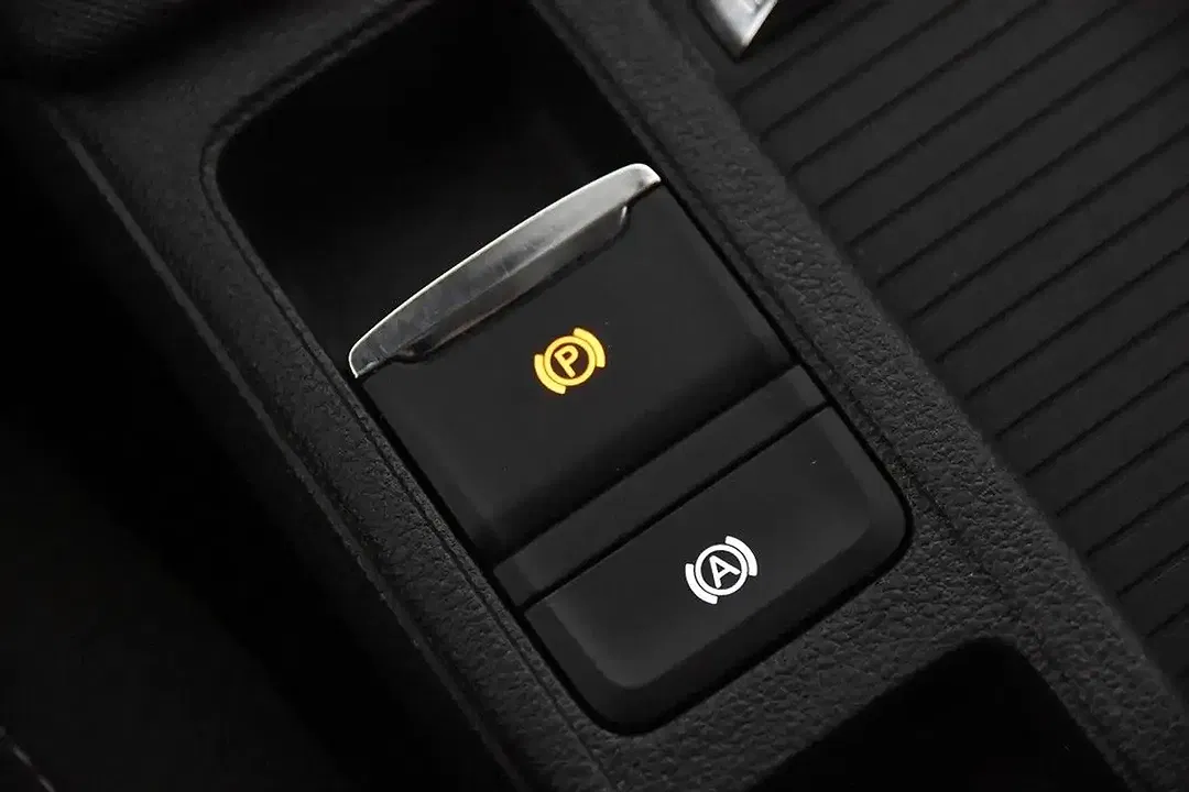 Skoda Octavia AUT Combi - Thumbnail 13