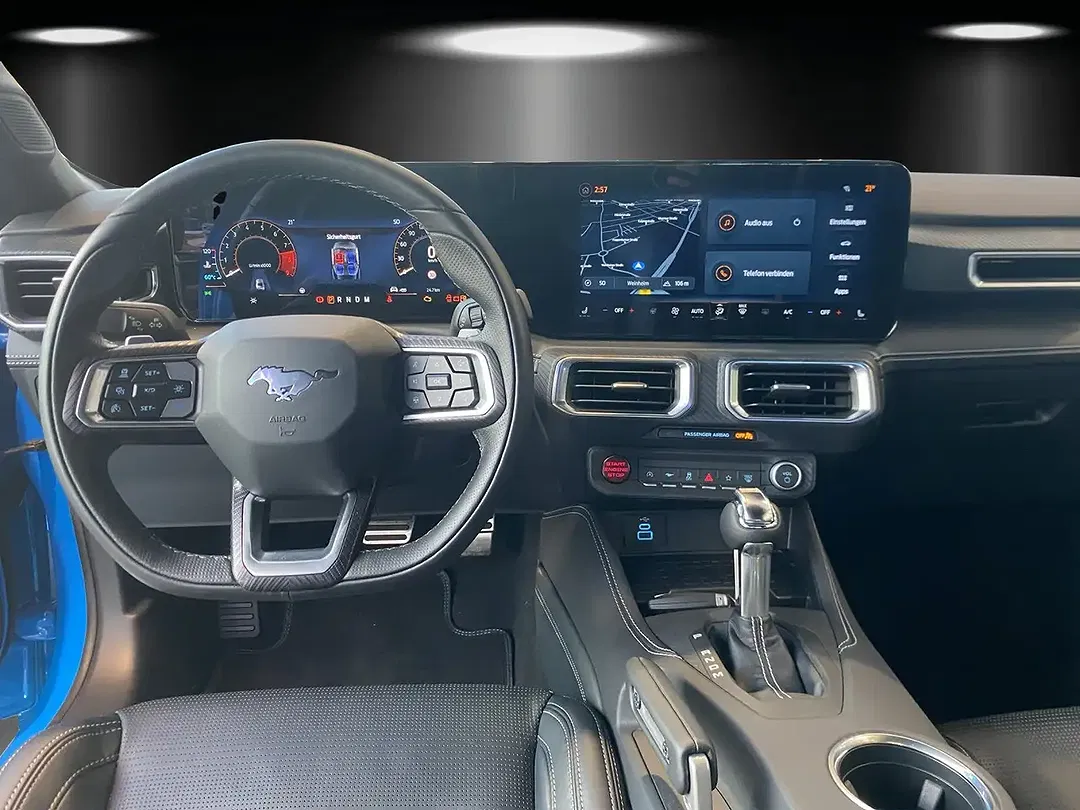Ford Mustang GT - Thumbnail 10