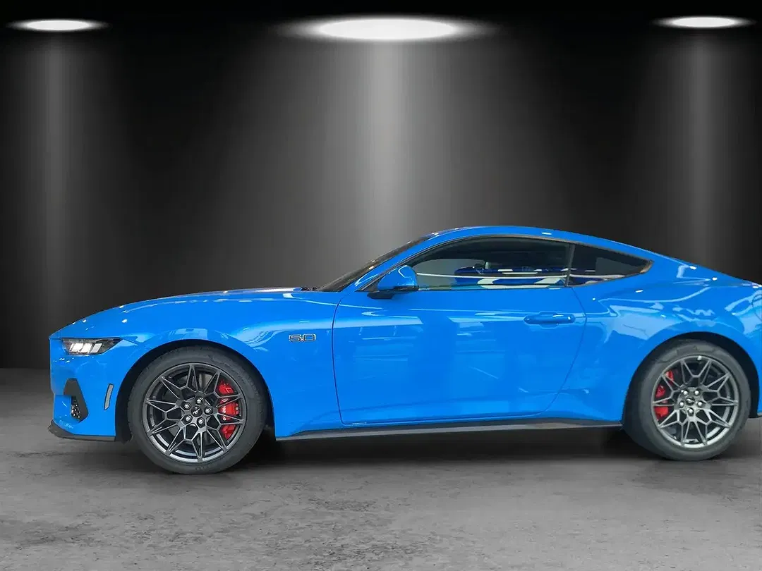 Ford Mustang GT - foto 2