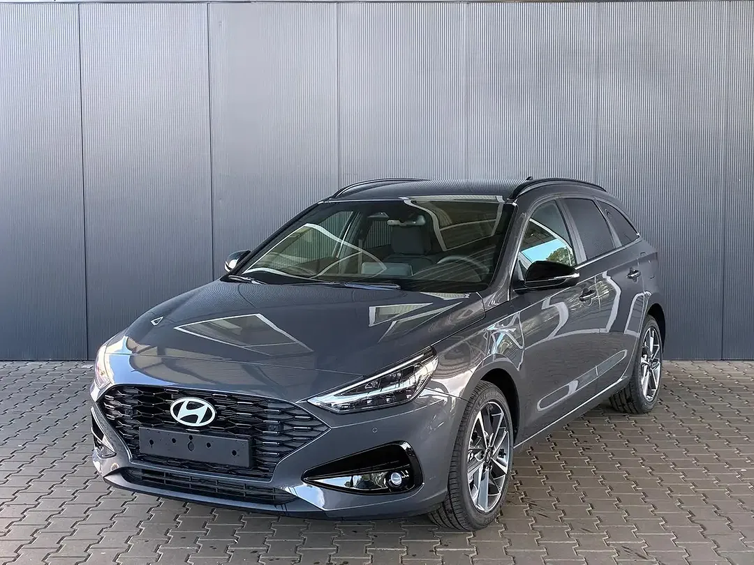 Hyundai i30 1.5 GDI cw Comfort Plus - Thumbnail 1