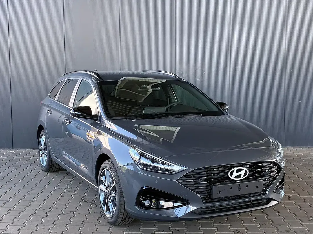 Hyundai i30 1.5 GDI cw Comfort Plus - Thumbnail 4