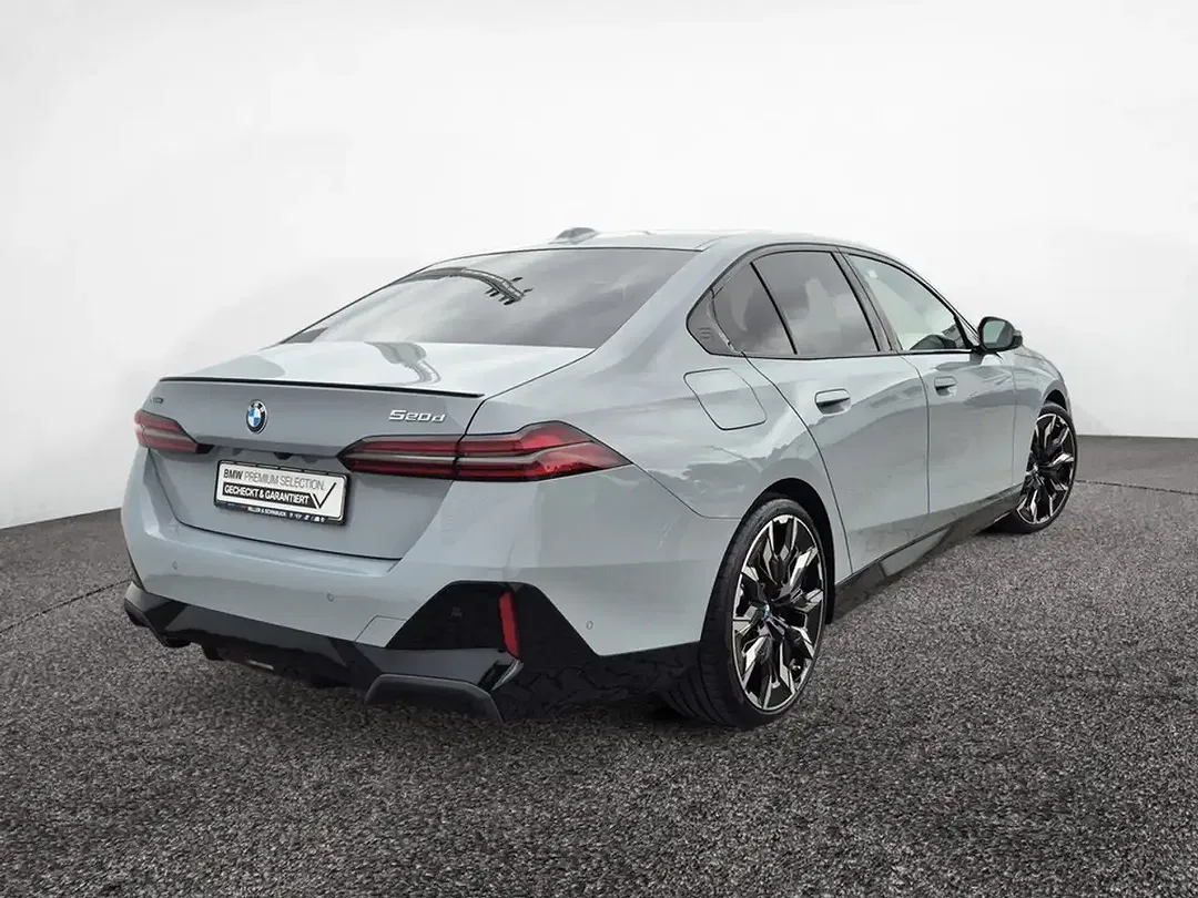 BMW 520 xDrive M Sport Pro - Thumbnail 5
