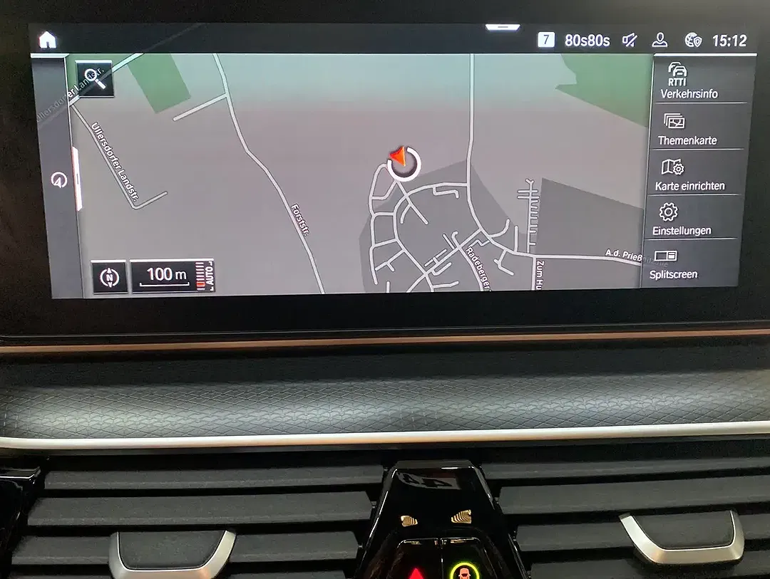 BMW 520 xDrive M Sport - Thumbnail 13