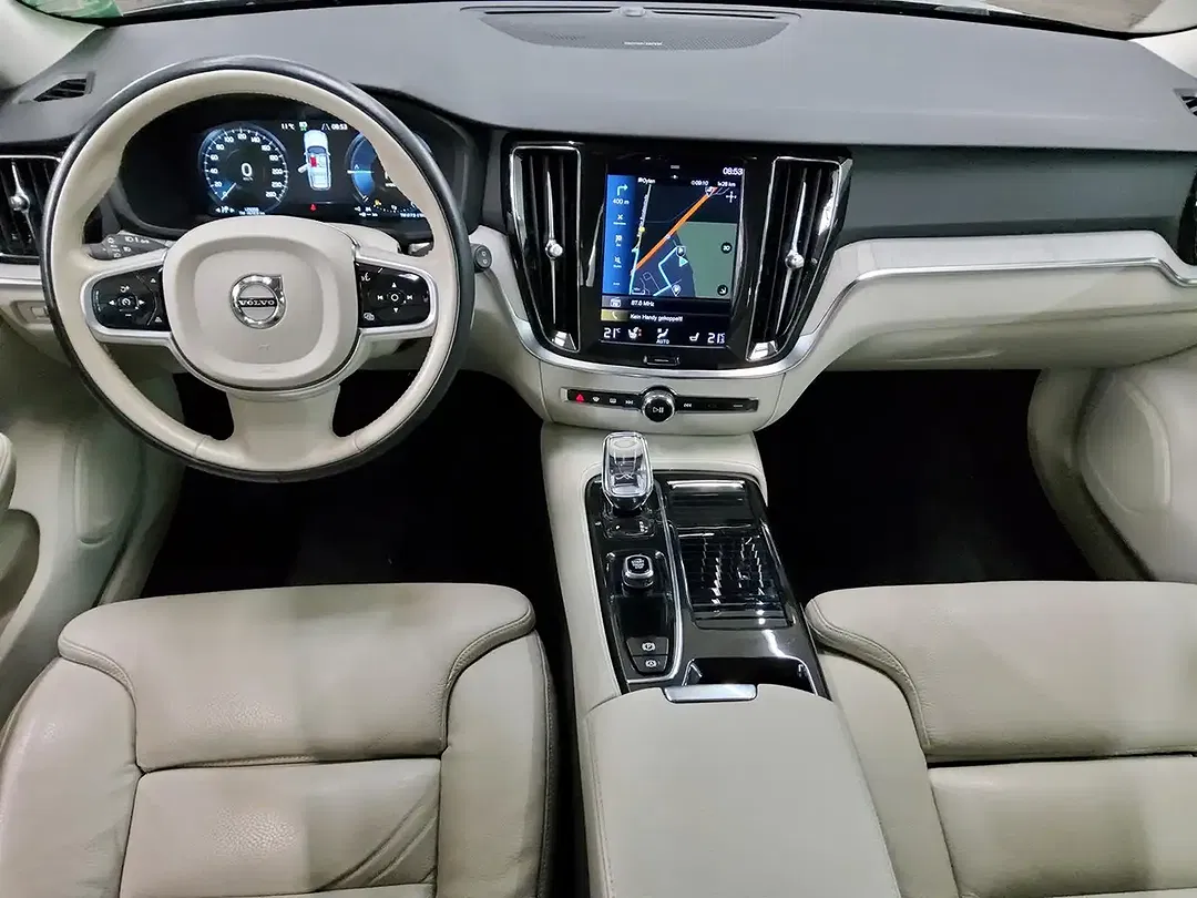 Volvo V60 T6 AWD Inscription - Thumbnail 3