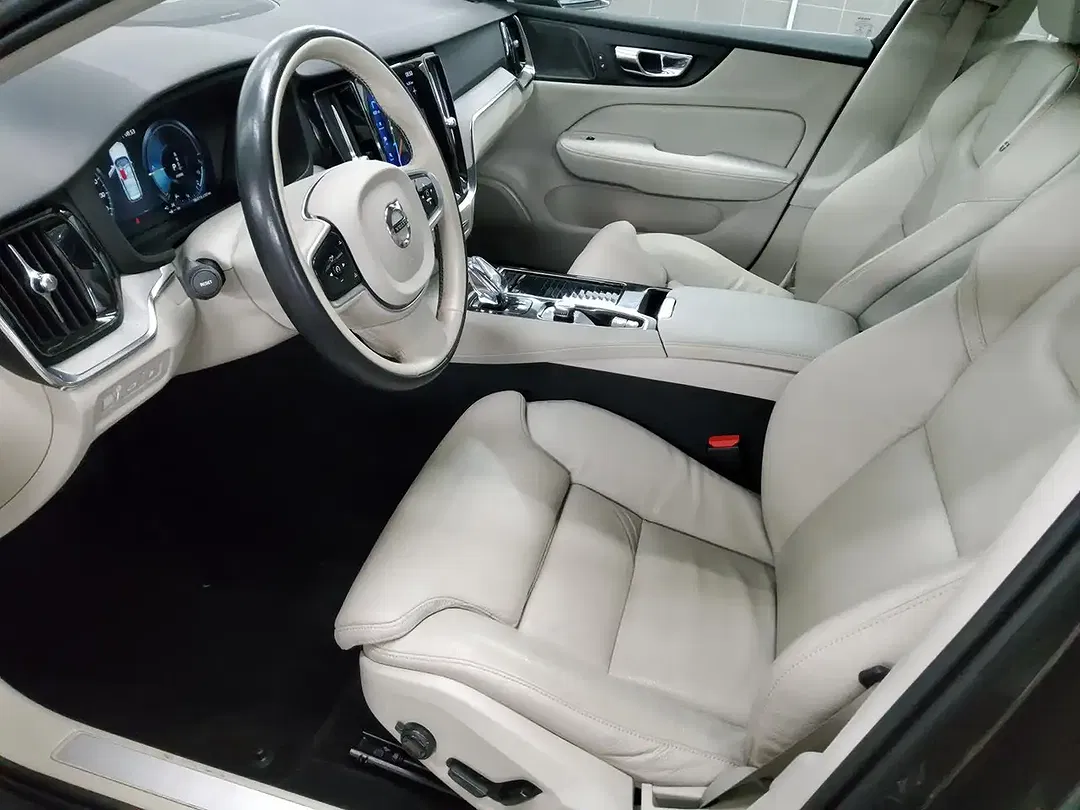 Volvo V60 T6 AWD Inscription - Thumbnail 5