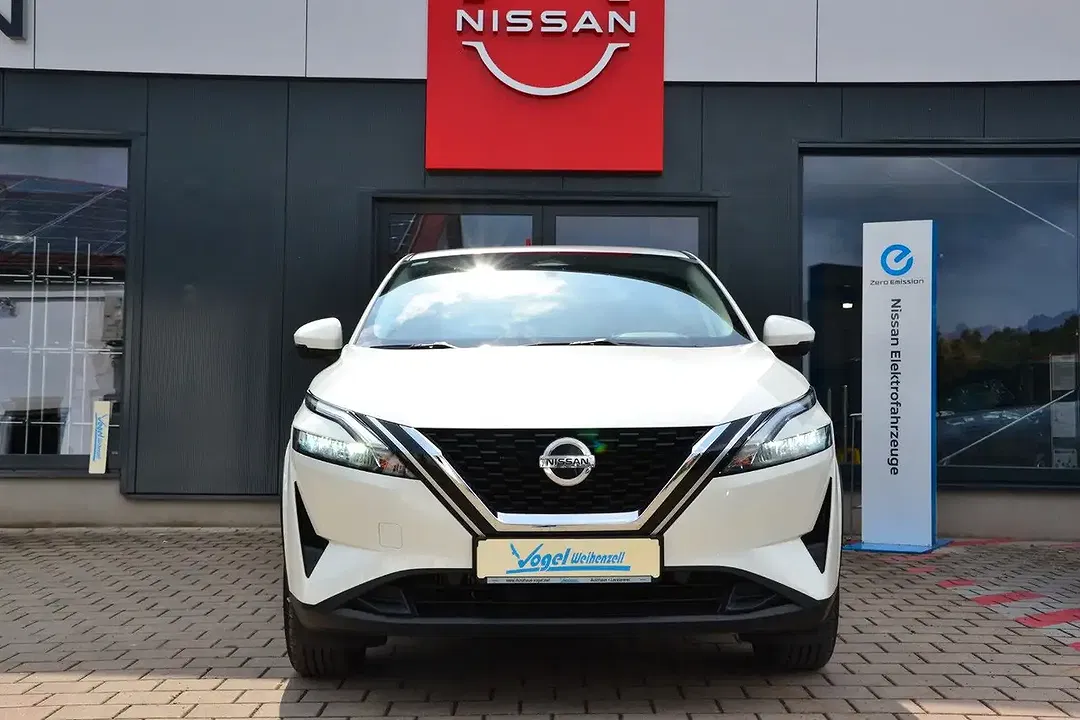 Nissan Qashqai 1.3 DIG-T MHEV Acenta - Thumbnail 3