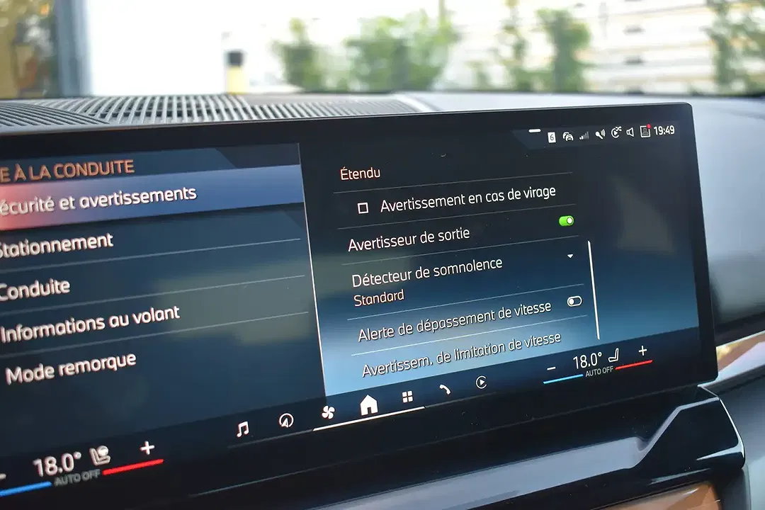 BMW i5 eDrive - Thumbnail 5