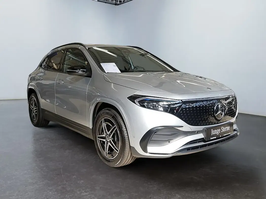 Mercedes-Benz EQA 300 4MATIC AMG Night - Thumbnail 4