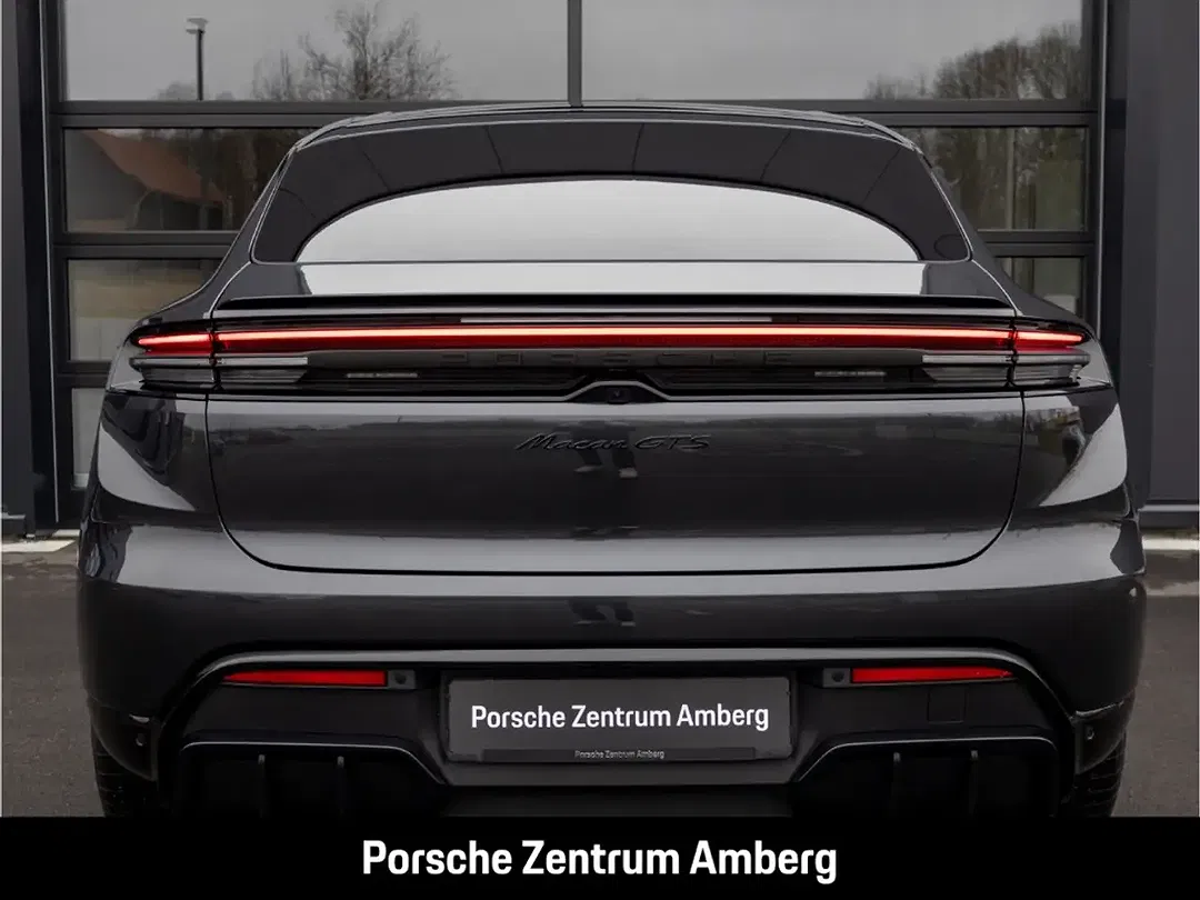 Porsche Macan GTS - Thumbnail 4