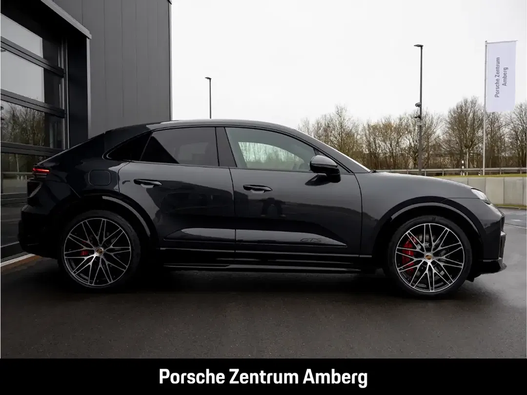 Porsche Macan GTS - Thumbnail 5