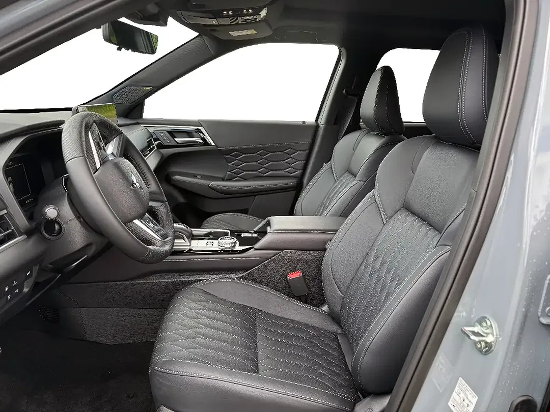 Mitsubishi Outlander 2.4 PHEV Diamant Top - Thumbnail 9