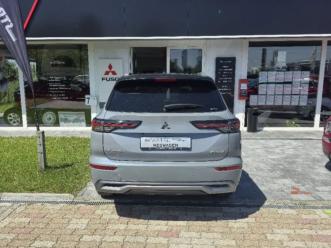 Mitsubishi Outlander 2.4 PHEV Diamant Top - Thumbnail 12