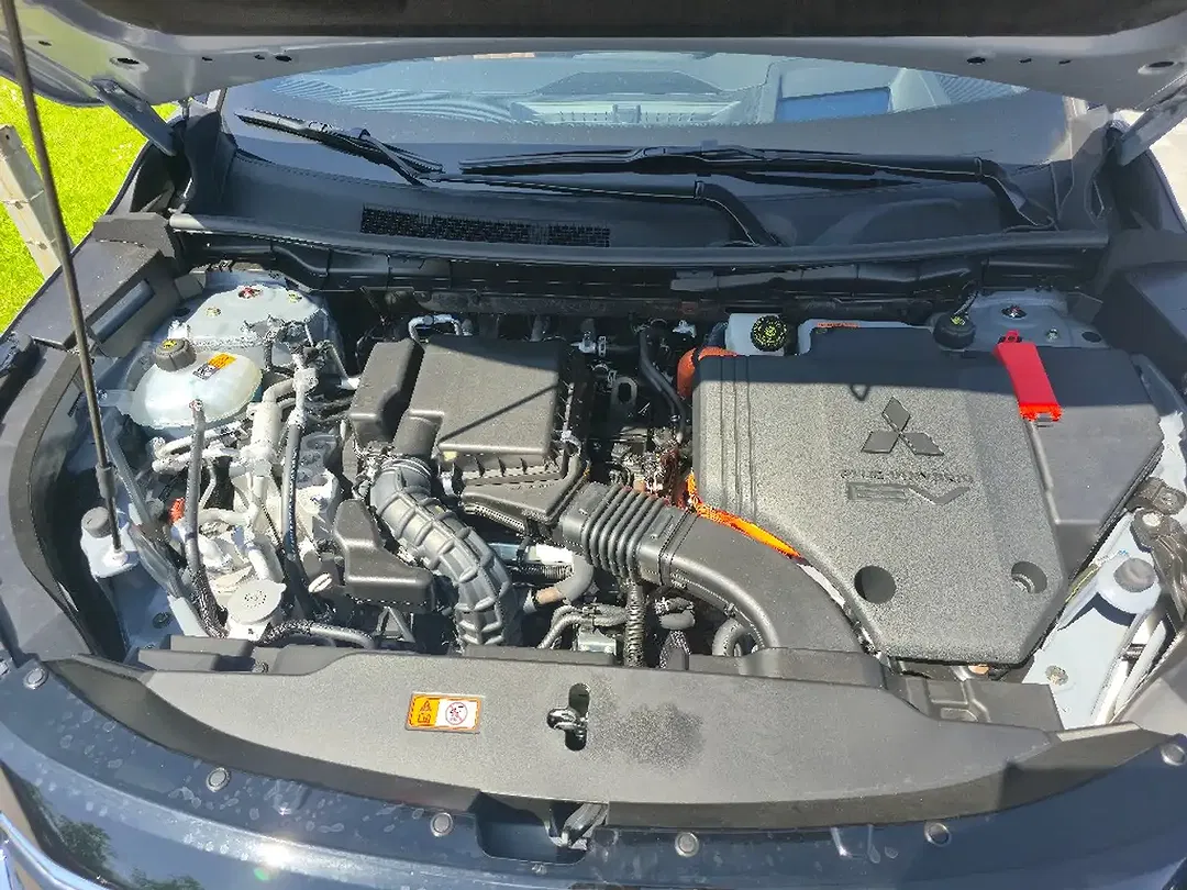 Mitsubishi Outlander 2.4 PHEV Diamant Top - Thumbnail 3