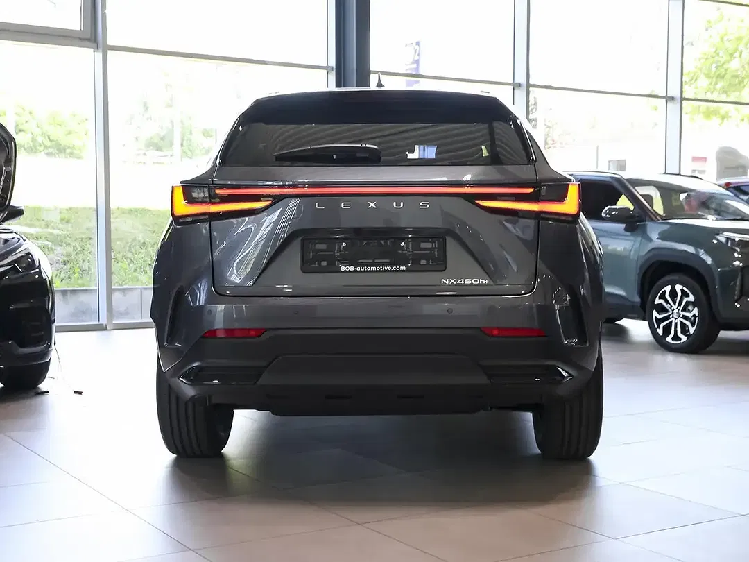 Lexus NX 450h+ E-FOUR 4x4 - Thumbnail 4