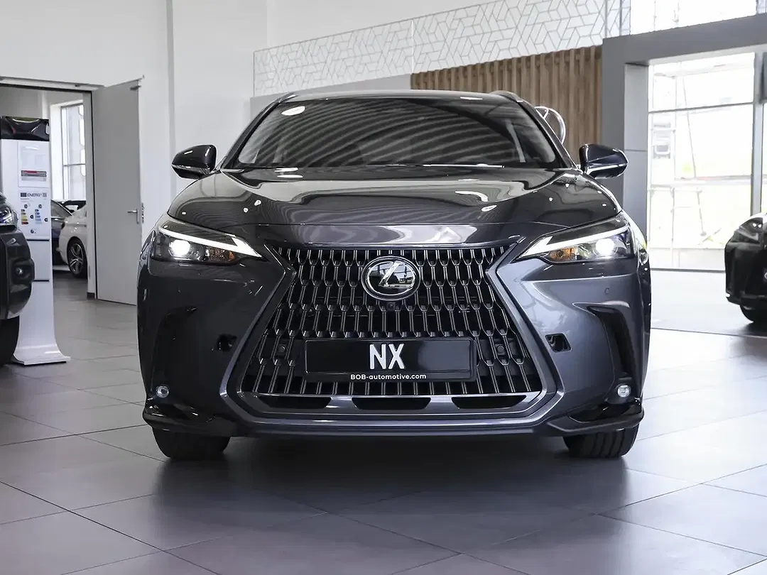 Lexus NX 450h+ E-FOUR 4x4 - Thumbnail 5
