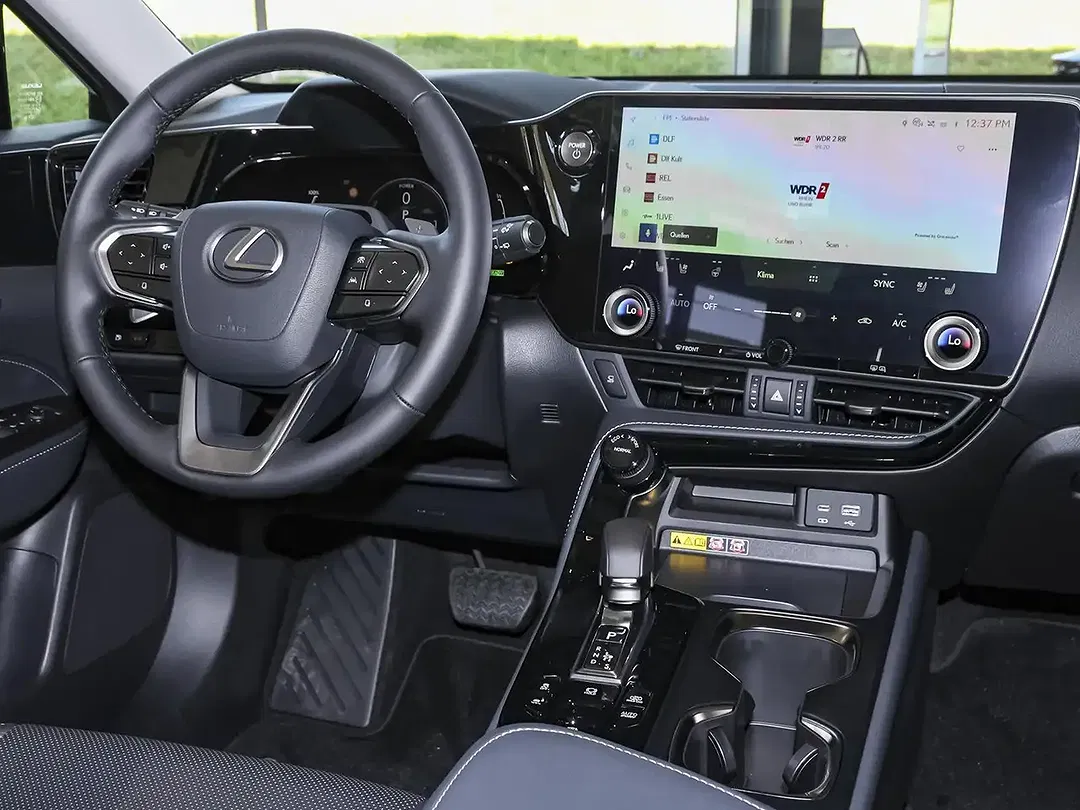 Lexus NX 450h+ E-FOUR 4x4 - Thumbnail 9