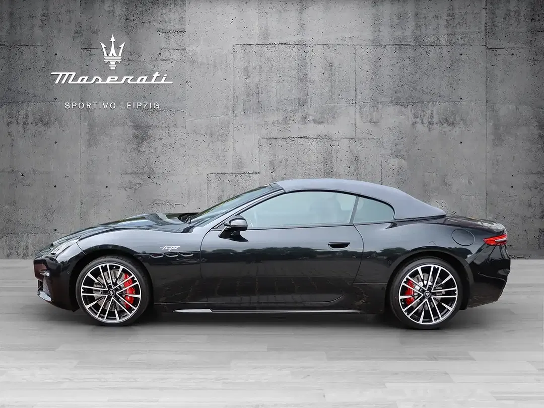 Maserati GranCabrio Trofeo - Thumbnail 5