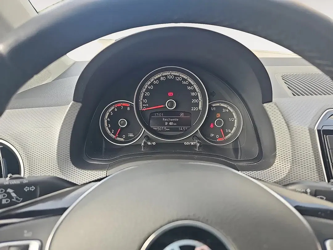 Volkswagen up! 1.0 Active - Thumbnail 12