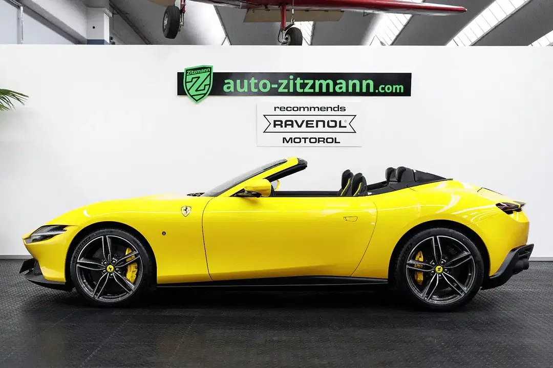 Ferrari Roma Spider - Thumbnail 4