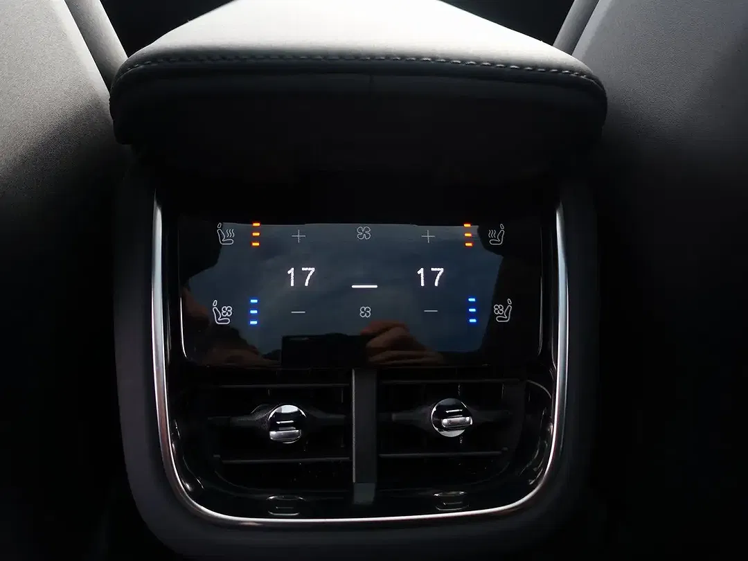 Volvo ES90 Single Motor Extended Range Ultra - foto 15