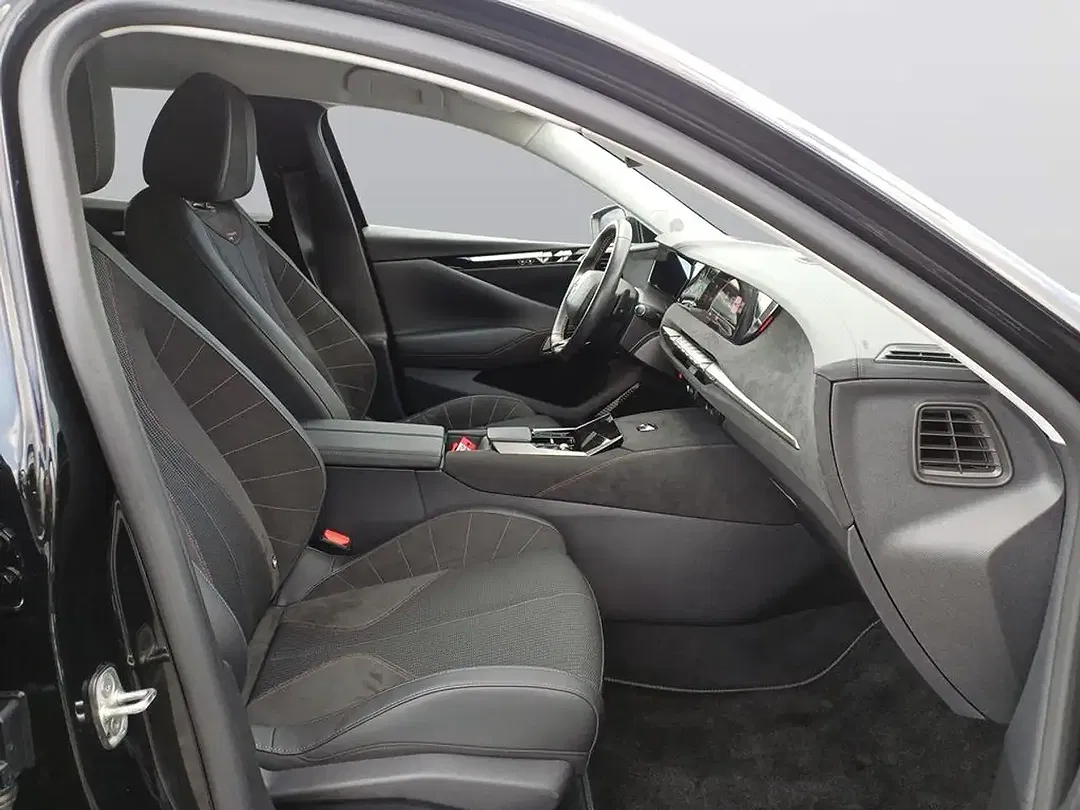 DS Automobiles DS 4 - Thumbnail 10