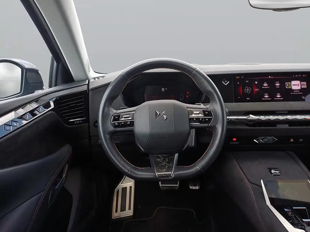 DS Automobiles DS 4 - foto 12