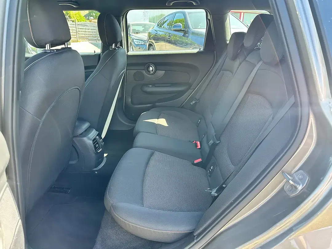 MINI Cooper Clubman 1.5 - Thumbnail 9