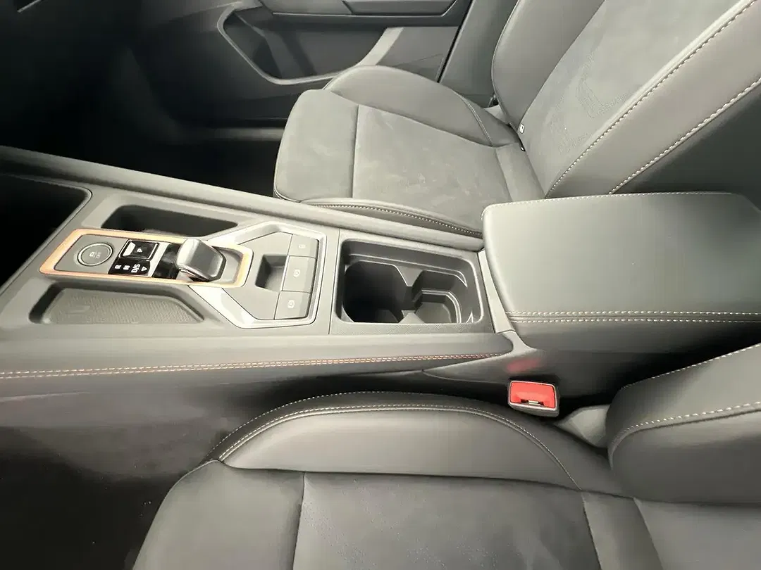CUPRA Leon 1.5 PHEV TSI VZ - Thumbnail 14