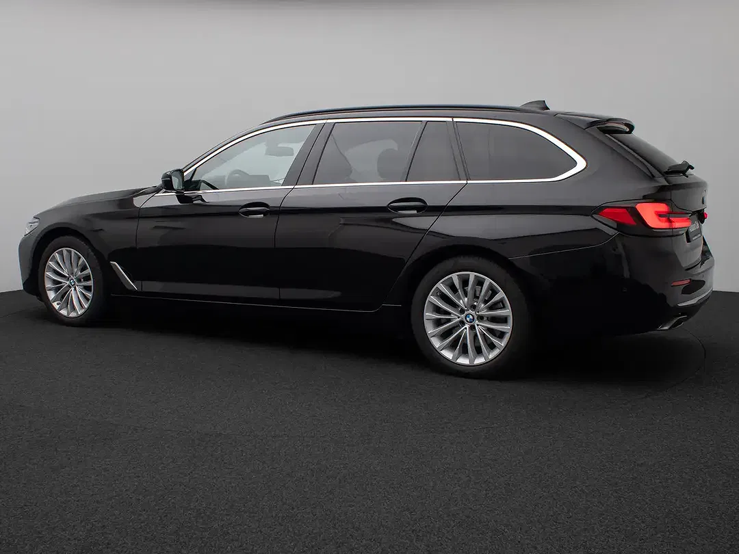 BMW 520 Luxury Line Sport - Thumbnail 9
