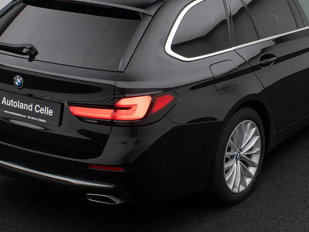 BMW 520 Luxury Line Sport - Thumbnail 15