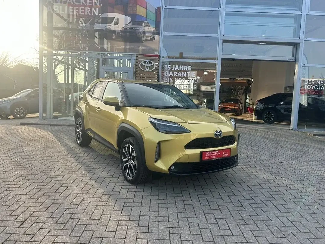 Toyota Yaris Cross Hybrid Team Deutschland - Afbeelding 1