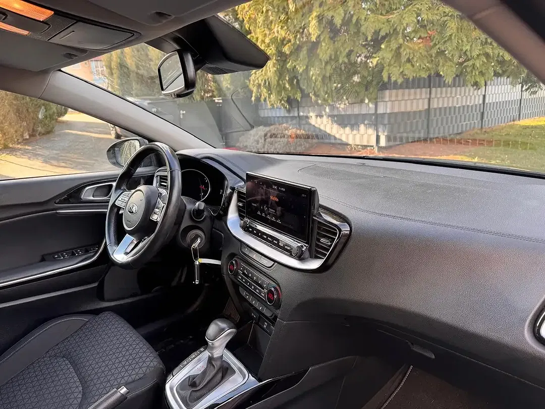 Kia Ceed / cee'd Vision - Thumbnail 12