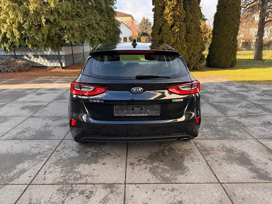 Kia Ceed / cee'd Vision - Thumbnail 7